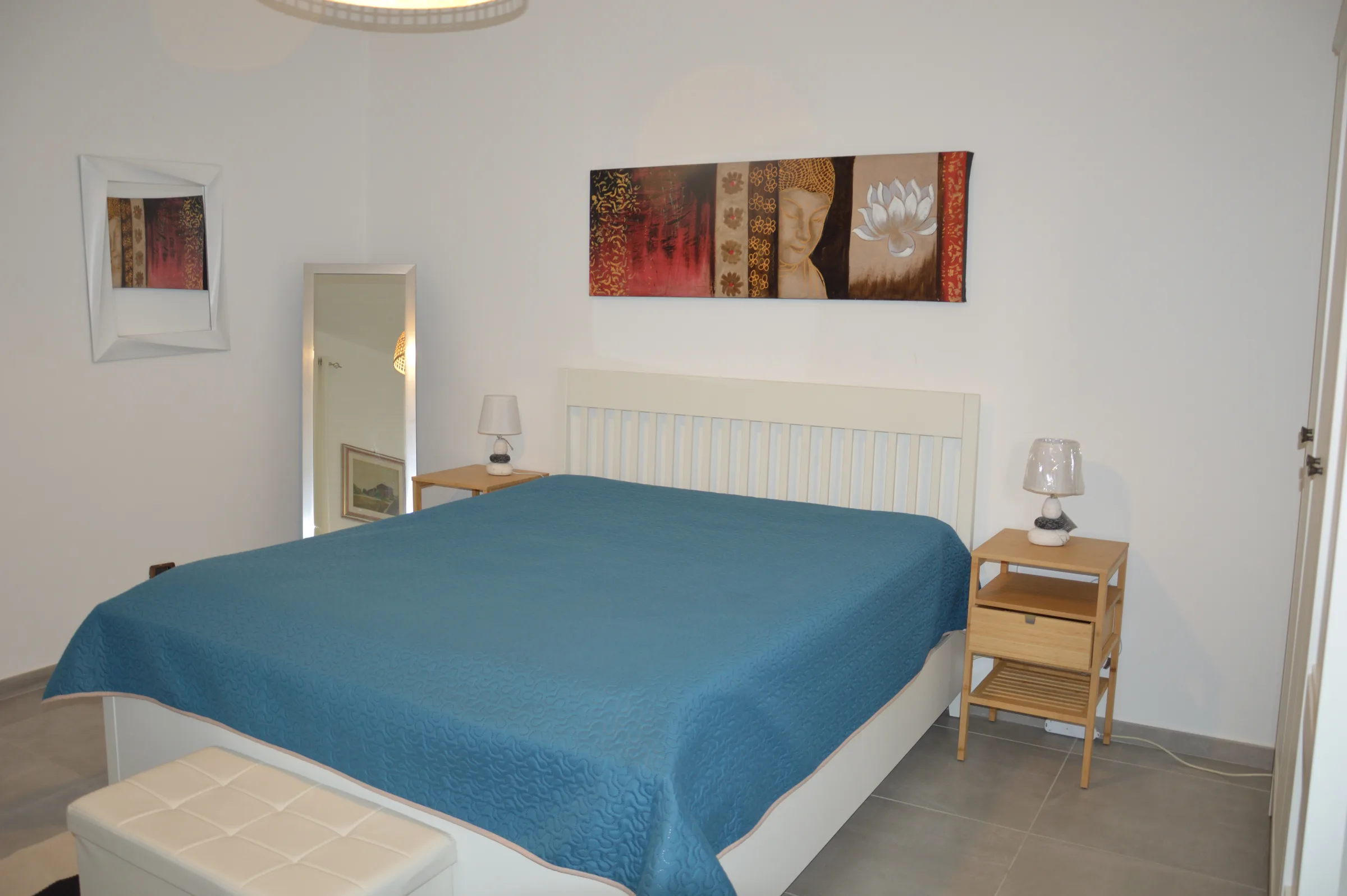 La Master Suite: Comfort Contemporaneo e Dettagli Naturali — foto 2